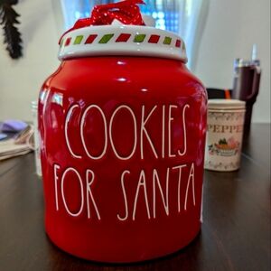 Rae Dunn cookie jar